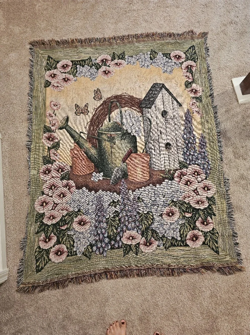 vintage garden-themed jacquard-woven cotton blend tapestry throw blanket